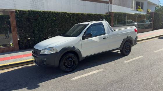 FIAT STRADA 1.4 MPI HARD WORKING CS 8V FLEX 2P MANUAL FIAT STRADA 1.4 MPI HARD WORKING CS 8V FLEX 2P MANUAL